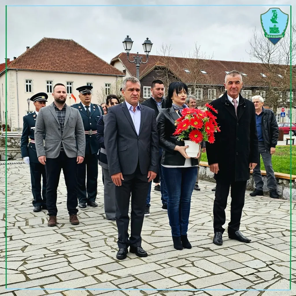 Polaganje cvijeća upriličeno je povodom 9. maja – Dana pobjede nad fašizmom